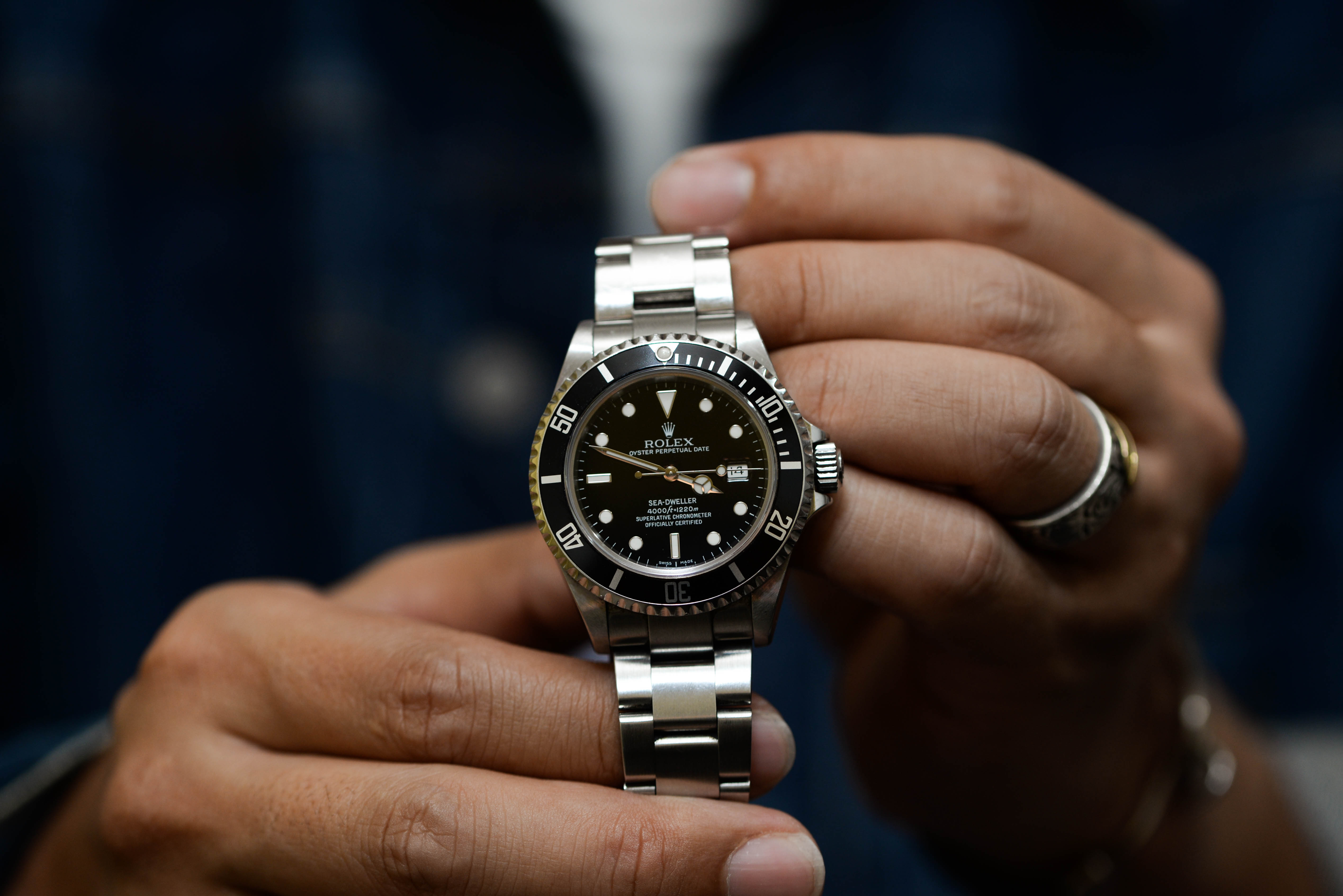 ロレックス シードゥエラー Ref.16600は、廃盤のタイミングで入手した腕時計 – 37watch